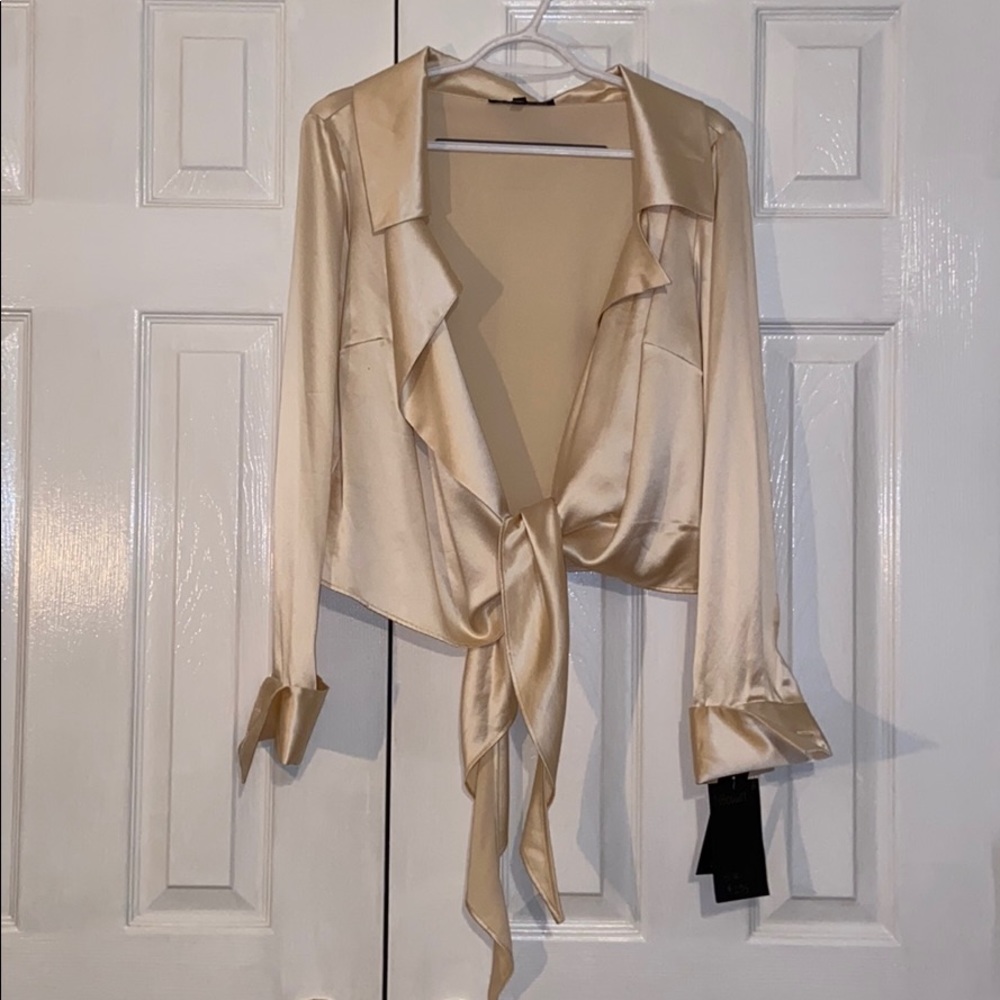 NWT Lafayette 148 Tie Front Top - 100% Silk
